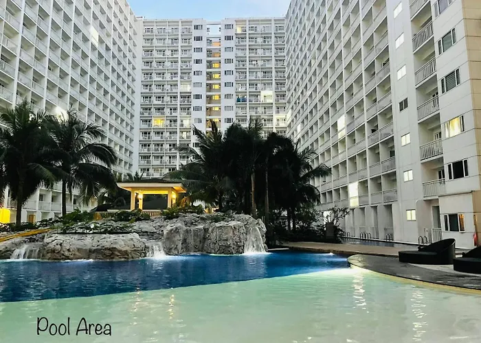 Apartamento Modern Double-sized Bed With Netflix & Pool View