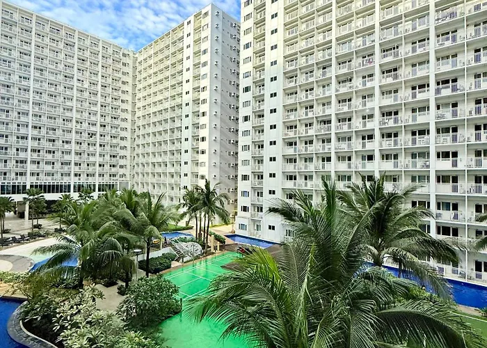 Apartamento Modern Double-sized Bed With Netflix & Pool View Manila